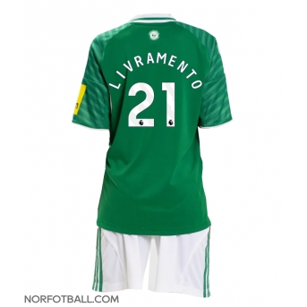 Billige Fotballdrakt Newcastle United Tino Livramento #21 Replika Bortedraktsett Barn 2025-26 Kortermet (med bukser)